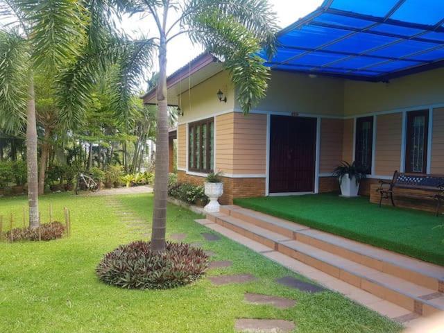 Malinee Villa Phuket Pantai Bang Tao Luaran gambar
