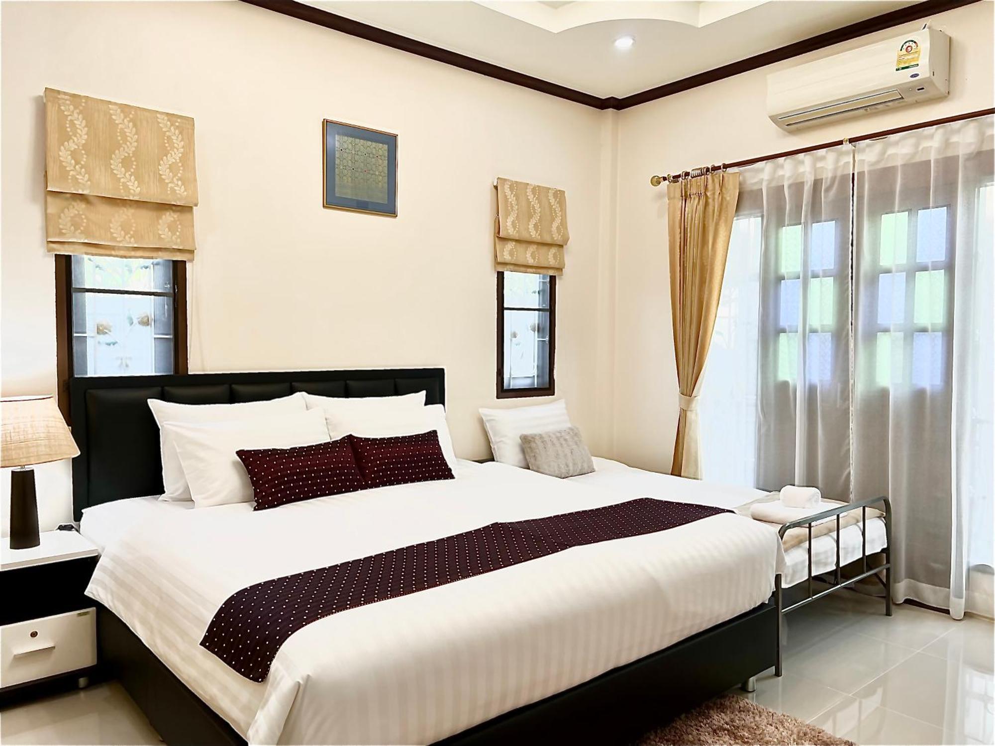 Malinee Villa Phuket Pantai Bang Tao Luaran gambar