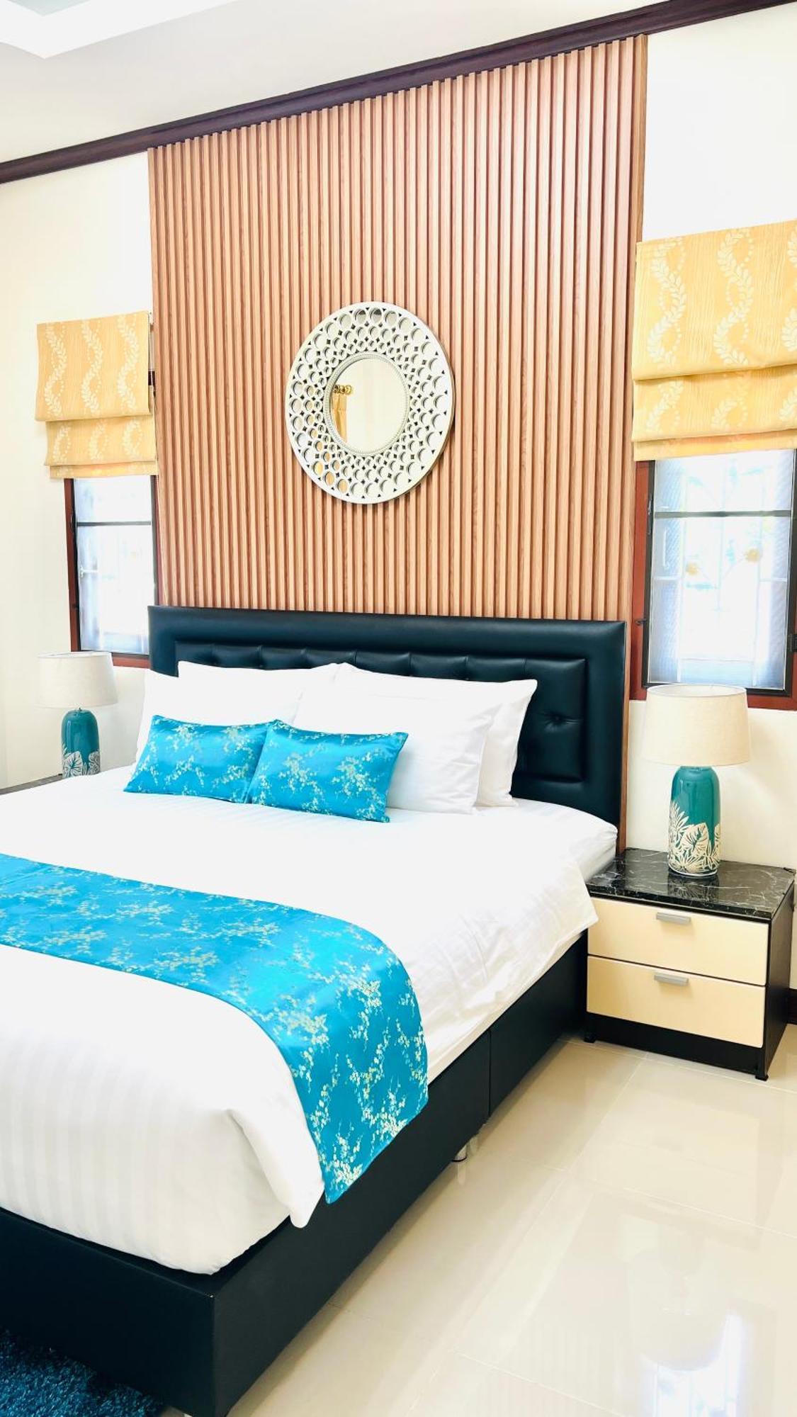 Malinee Villa Phuket Pantai Bang Tao Luaran gambar